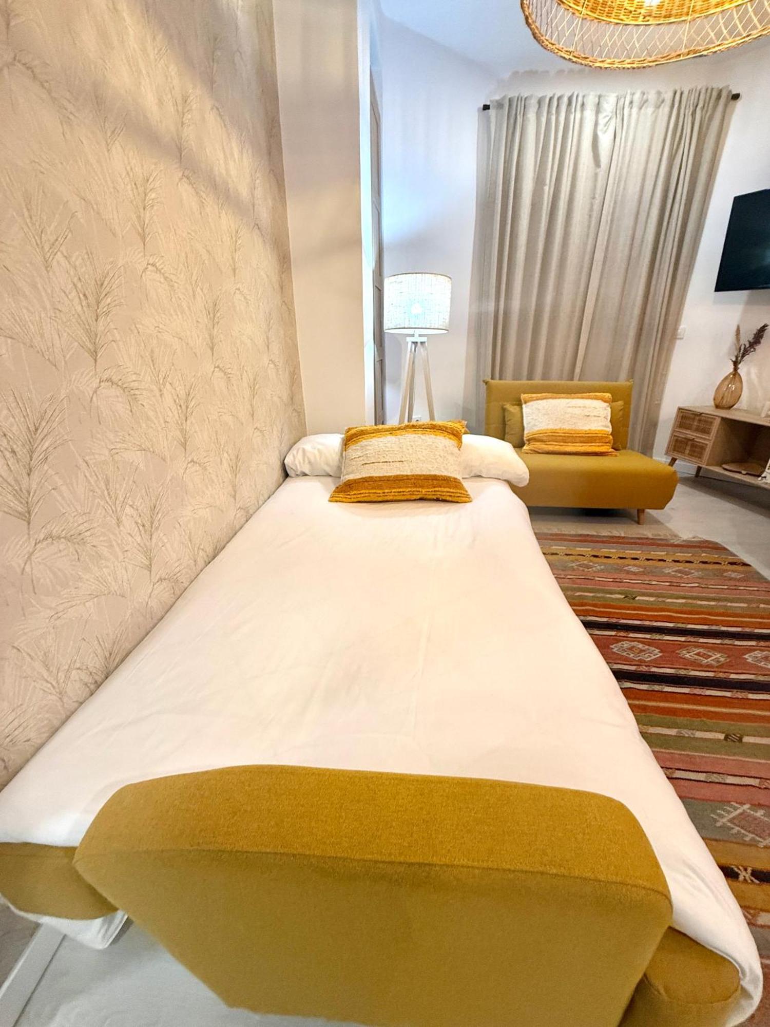 Penthouse Center Севиля Екстериор снимка